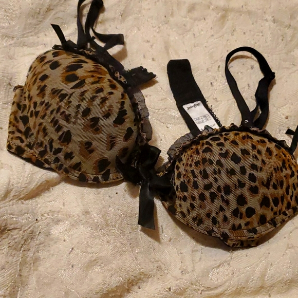 Leopard print lace trimmed bra - Picture 2 of 5
